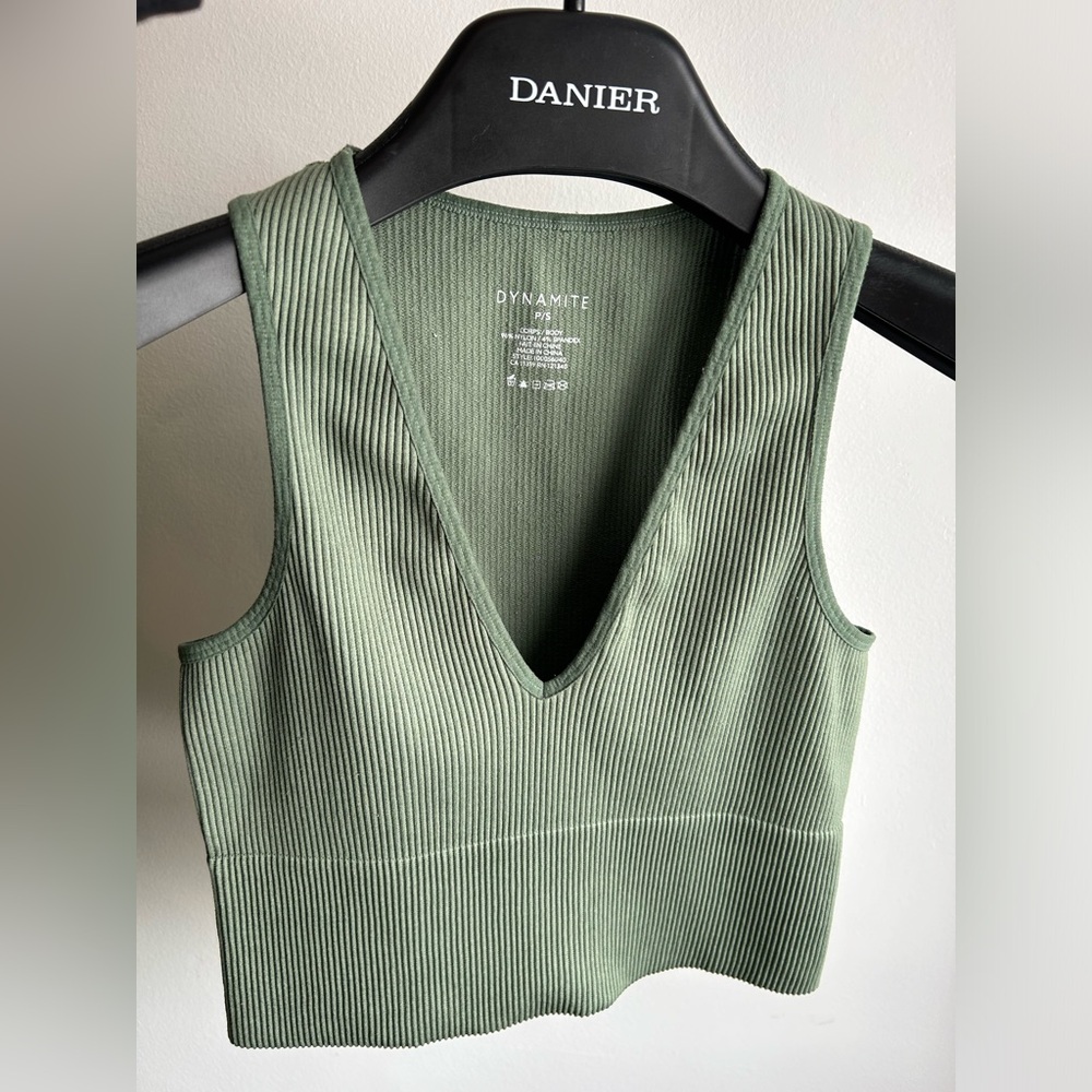 Bundle of 2 Dynamite Seamless Crop Tops